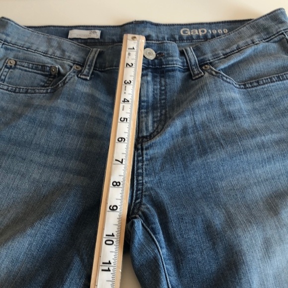 Gap Girlfriend Straight Leg Jeans 28r - Picture 7 of 8